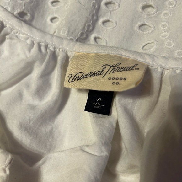 Cotton eyelet dress - Picture 5 of 6